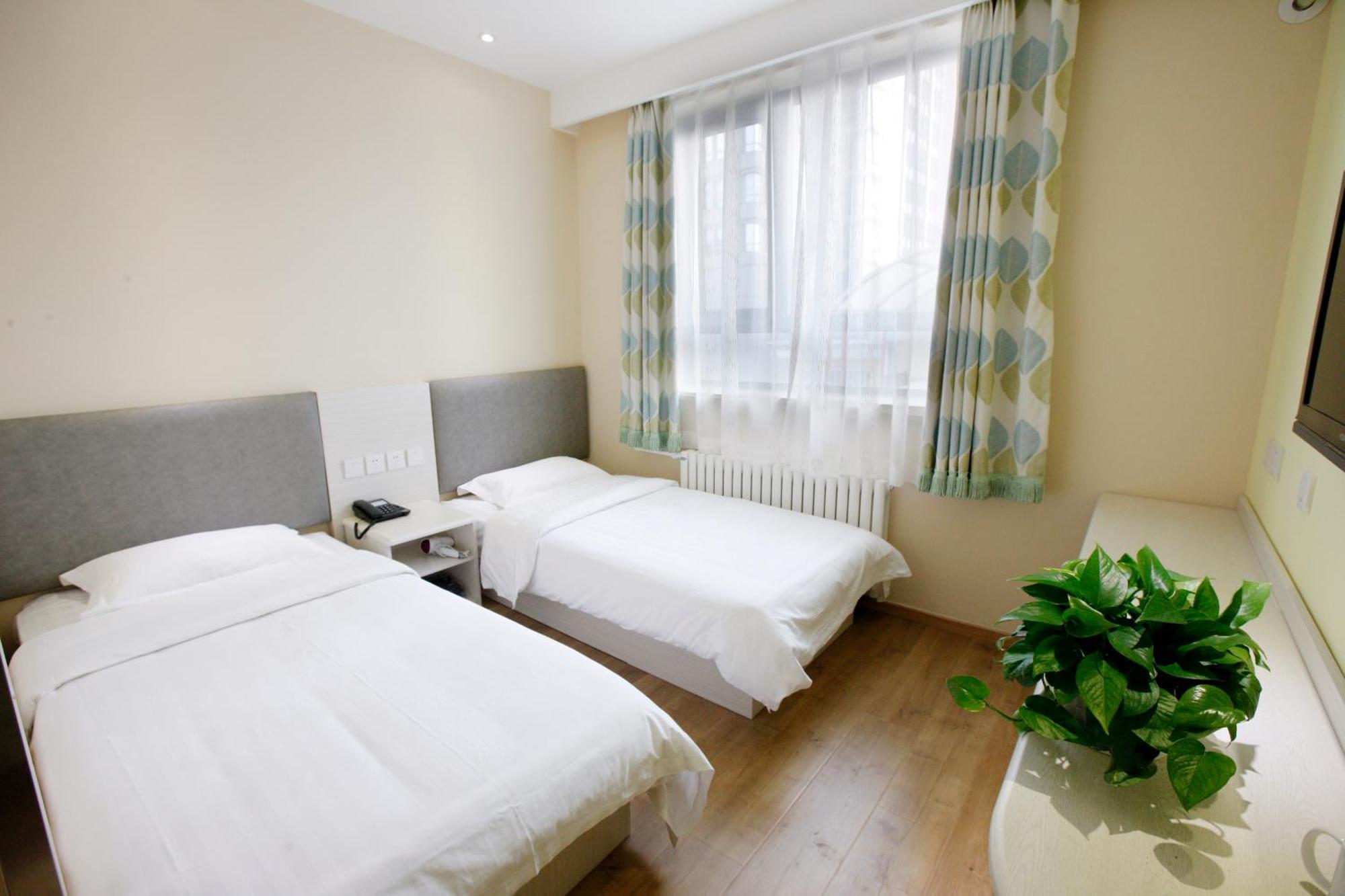 Beijing Dongdan Hotel Near Wangfujing Street,Tian'Anmen Square,The Forbidden City,Free Self-Service Laundry Room Buitenkant foto